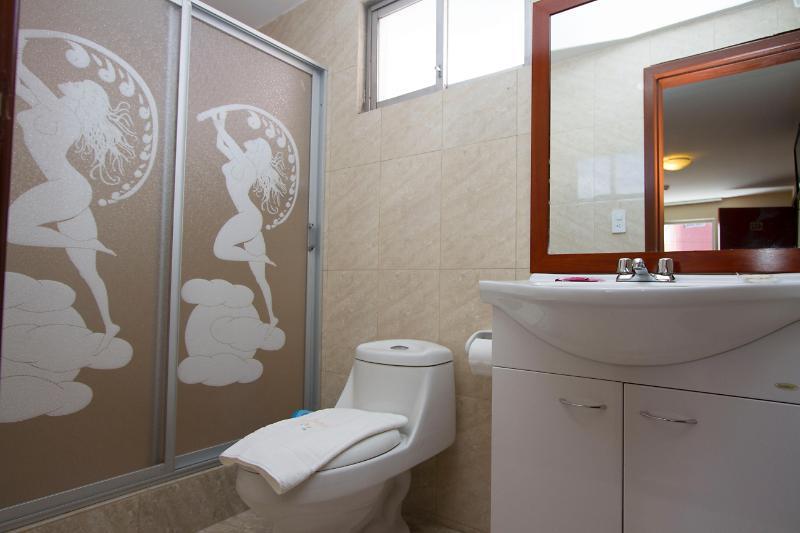 Hotel Lottus Quito Ngoại thất bức ảnh