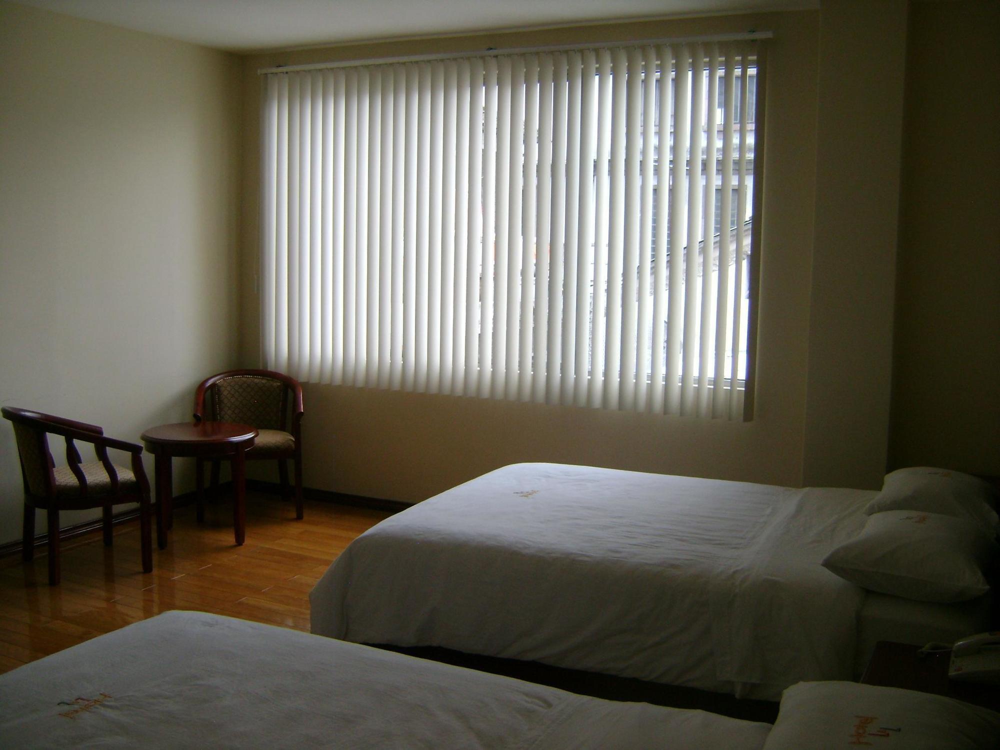 Hotel Lottus Quito Ngoại thất bức ảnh