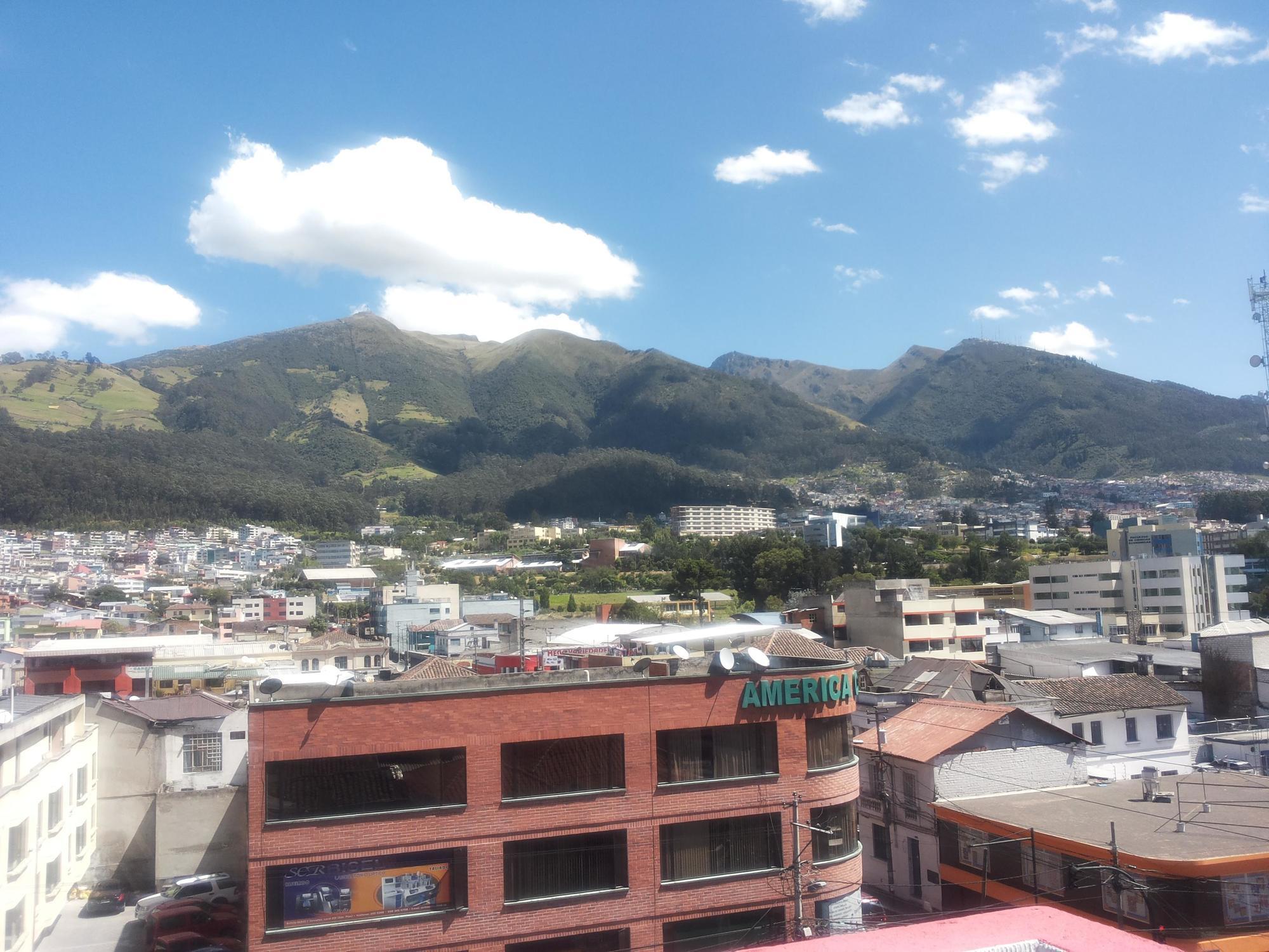 Hotel Lottus Quito Ngoại thất bức ảnh