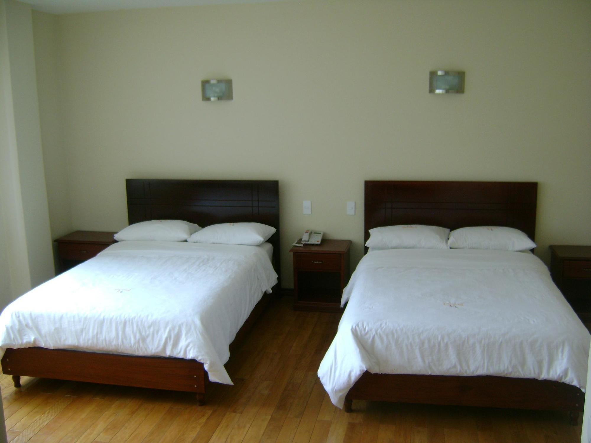 Hotel Lottus Quito Ngoại thất bức ảnh
